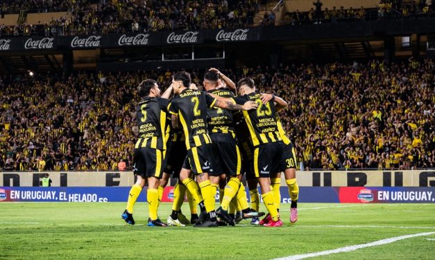 Peñarol con pie derecho, lo liquidó en 8 minutos