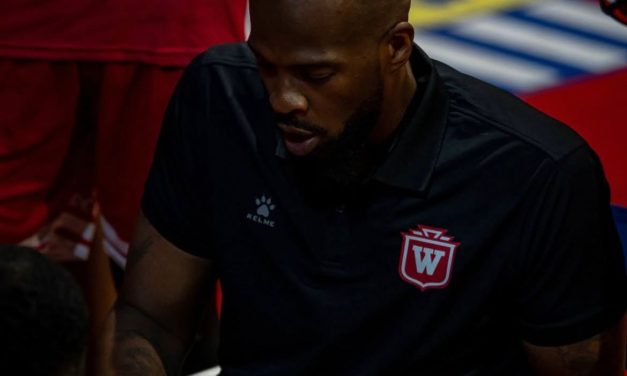 Reque Newsome: “Fue muy lindo ver al hincha tan contento por lo logrado frente a Aguada. Yo no toqué al equipo, le toqué la mente. Quise darles confianza y pensar en positivo. Todavía falta mucho»