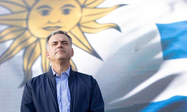 Informe Especial: Primer año del gobierno de Yamandú Orsi