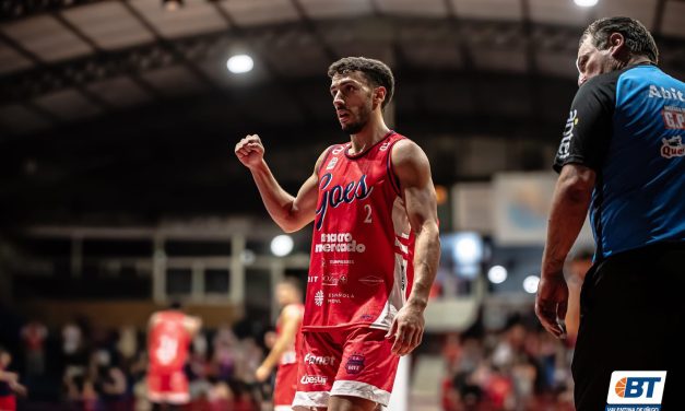 Emiliano Bonet: «Cuando se gana el ambiente se hace más llevadero. Sabemos que tenemos que ganar si queremos salvarnos.”