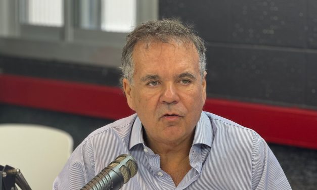 Martín Guerra: «O sos chino o sos gringo» y «en Uruguay cuesta un montón ganar plata»