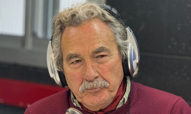 Gonzalo Moreira habló sobre la IA, los jingles políticos y su concierto en la Zitarrosa
