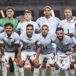 Derrota en la hora, Forlán debutó con el pie izquierdo